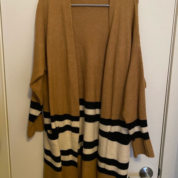 SOLD - DREAMERS LONG LINE CARDIGAN IN CAMEL - Picture 6 of 6